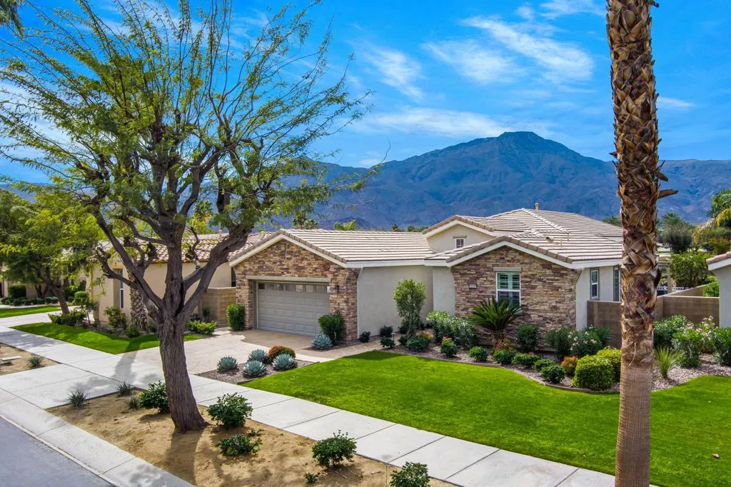60589 Juniper Lane, La Quinta, California 92253 home-pic-3