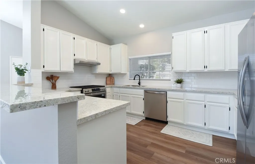26063 Ridgemoor, Menifee, California 92586 home-pic-11