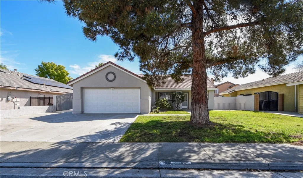 26063 Ridgemoor, Menifee, California 92586 home-pic-1