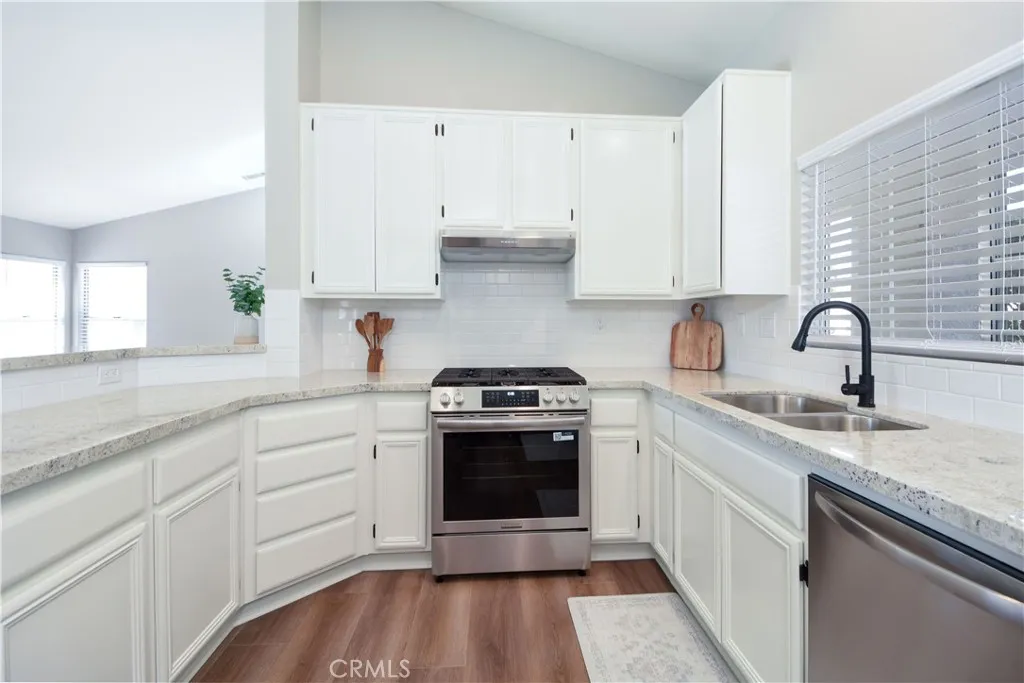 26063 Ridgemoor, Menifee, California 92586 home-pic-12