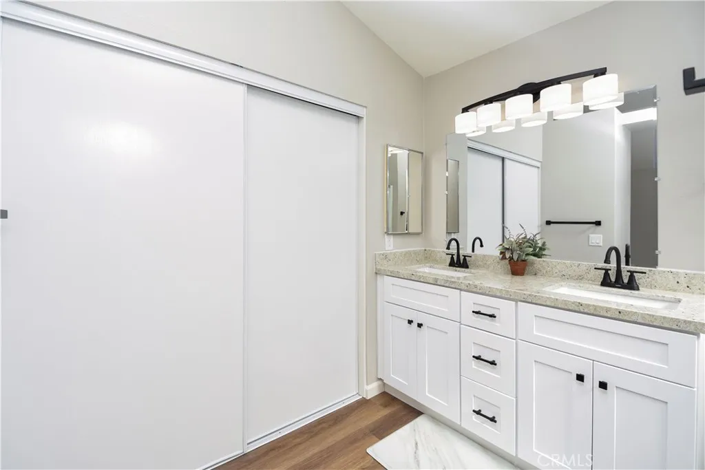 26063 Ridgemoor, Menifee, California 92586 home-pic-18