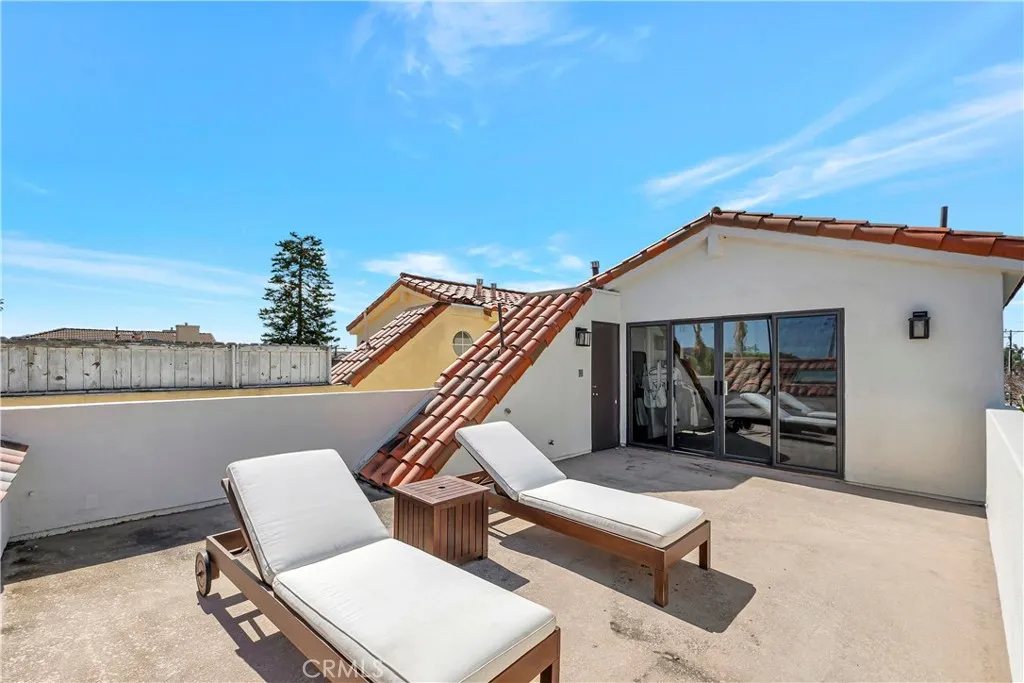 1219 Delaware Street, Huntington Beach, California 92648 home-pic-42