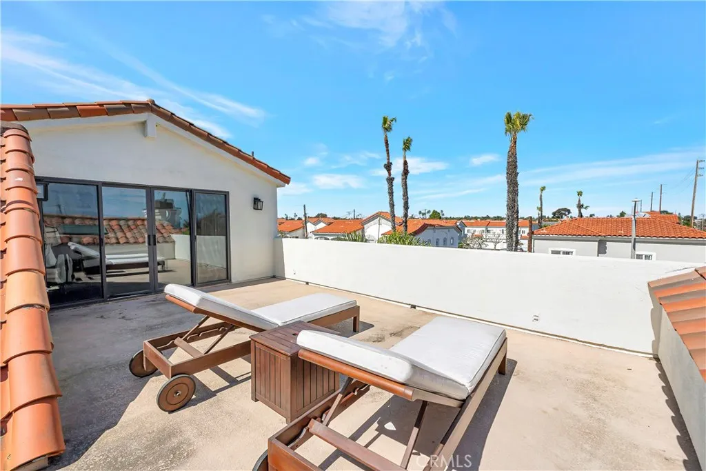 1219 Delaware Street, Huntington Beach, California 92648 home-pic-41