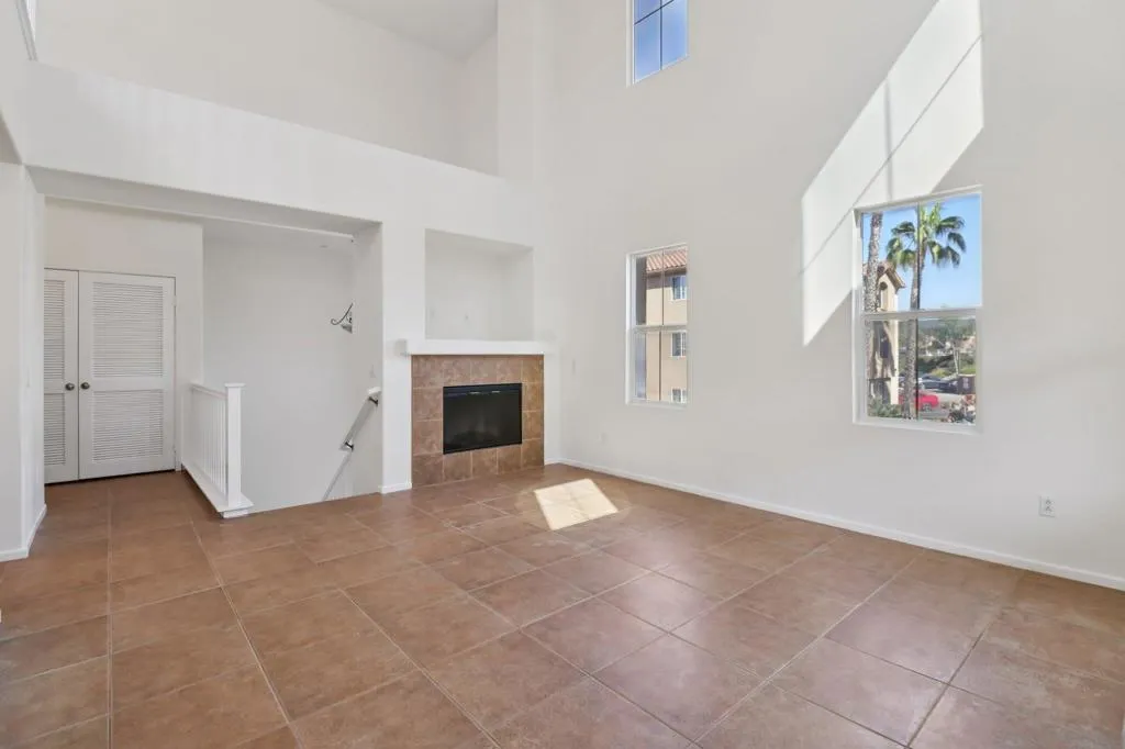 7895 Via Montebello 1, San Diego, California 92129 home-pic-7