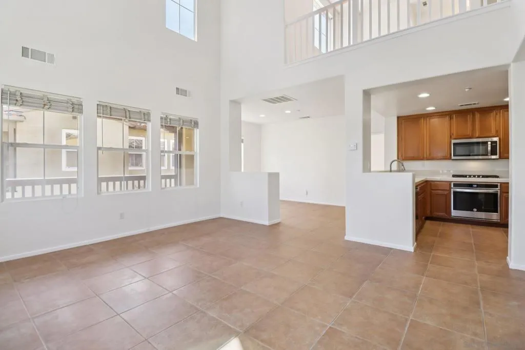 7895 Via Montebello 1, San Diego, California 92129 home-pic-9