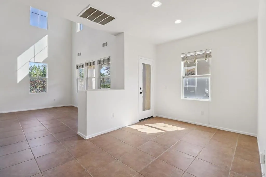 7895 Via Montebello 1, San Diego, California 92129 home-pic-12