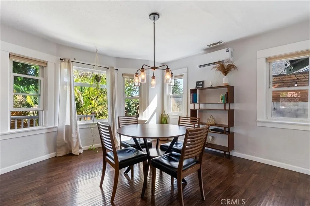 2093 Pasadena, Long Beach, California 90806 home-pic-6