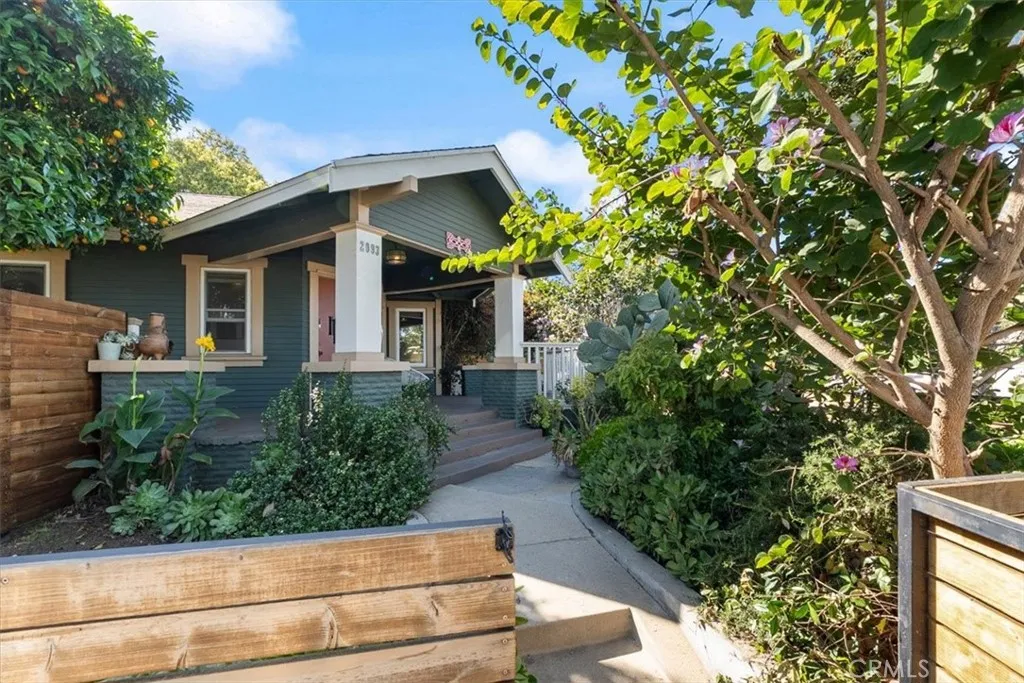 2093 Pasadena, Long Beach, California 90806 home-pic-1