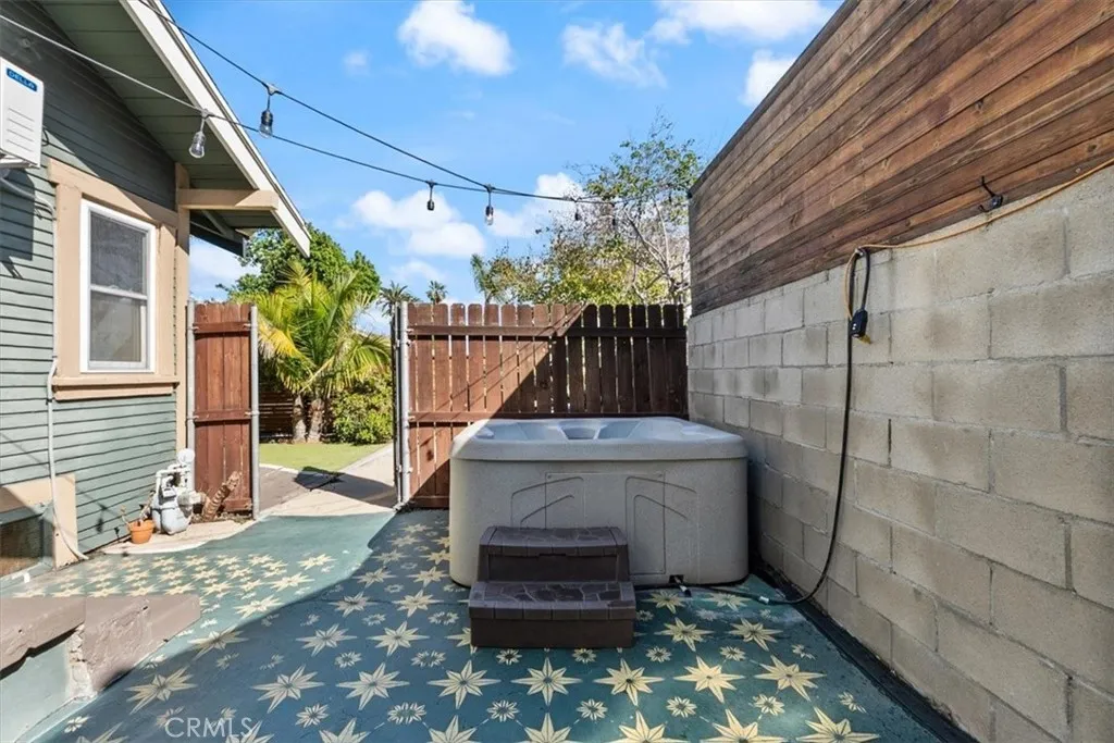 2093 Pasadena, Long Beach, California 90806 home-pic-13