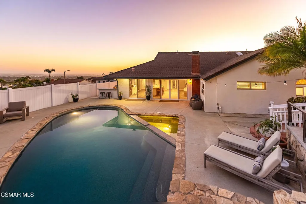 730 Creekmont Court, Ventura, California 93003 home-pic-49