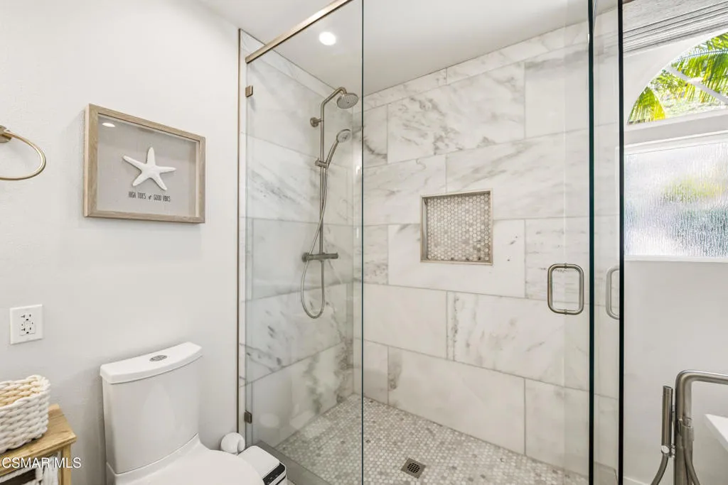 730 Creekmont Court, Ventura, California 93003 home-pic-26