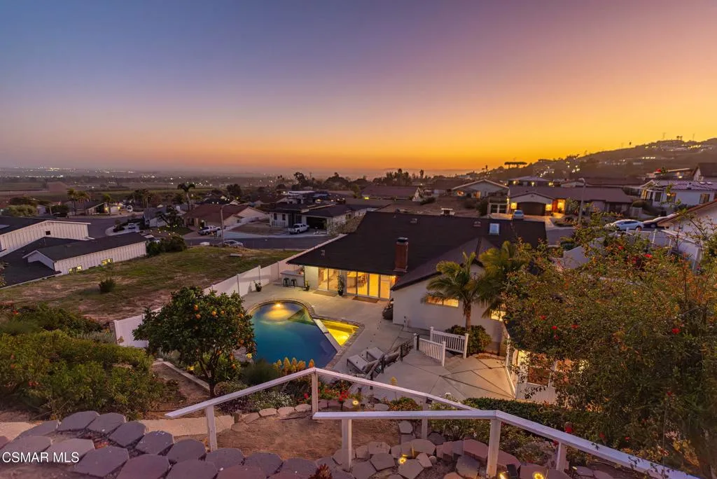 730 Creekmont Court, Ventura, California 93003 home-pic-47