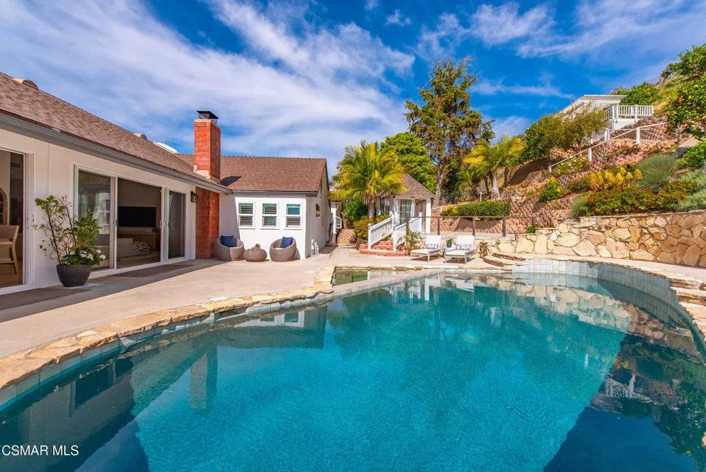 730 Creekmont Court, Ventura, California 93003 home-pic-34