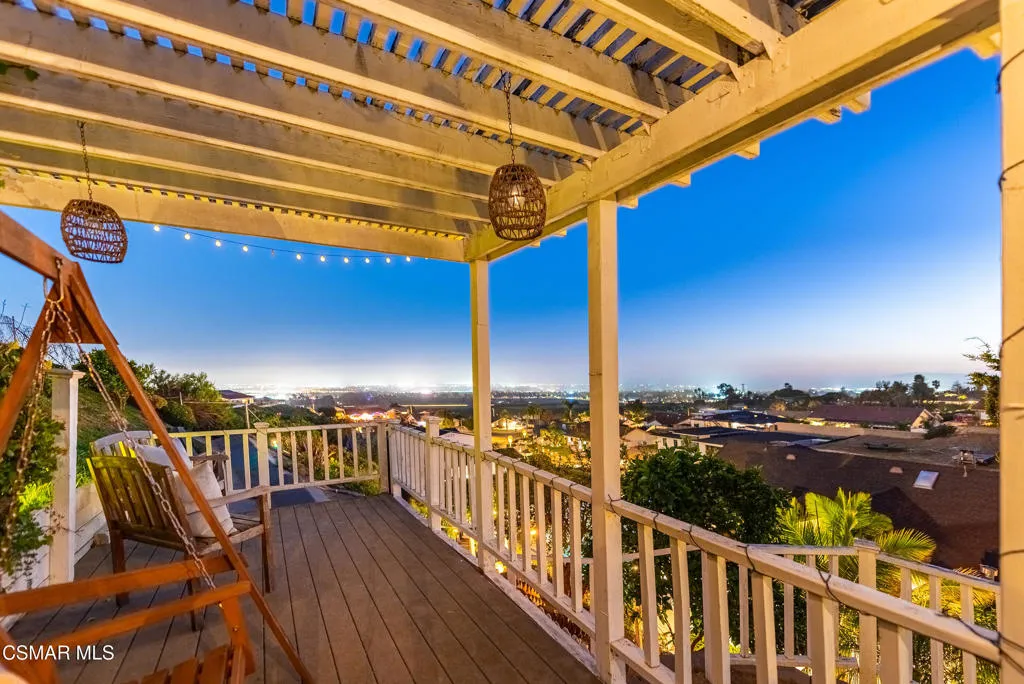 730 Creekmont Court, Ventura, California 93003 home-pic-4