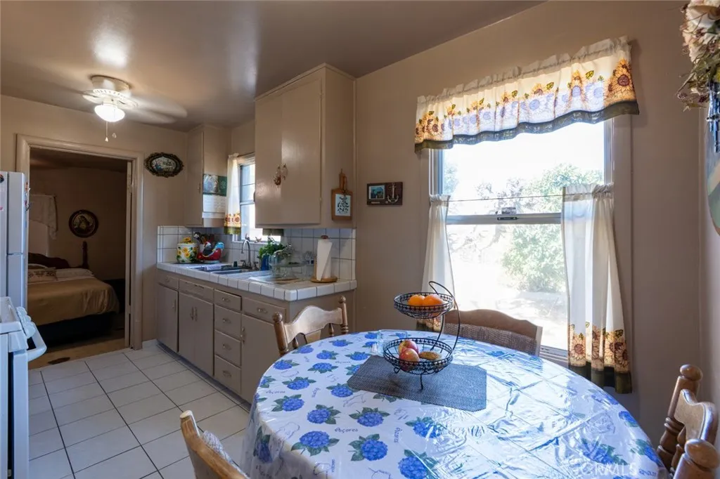 469 Cedar Avenue, Atwater, California 95301 home-pic-13