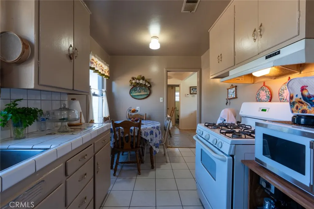 469 Cedar Avenue, Atwater, California 95301 home-pic-18