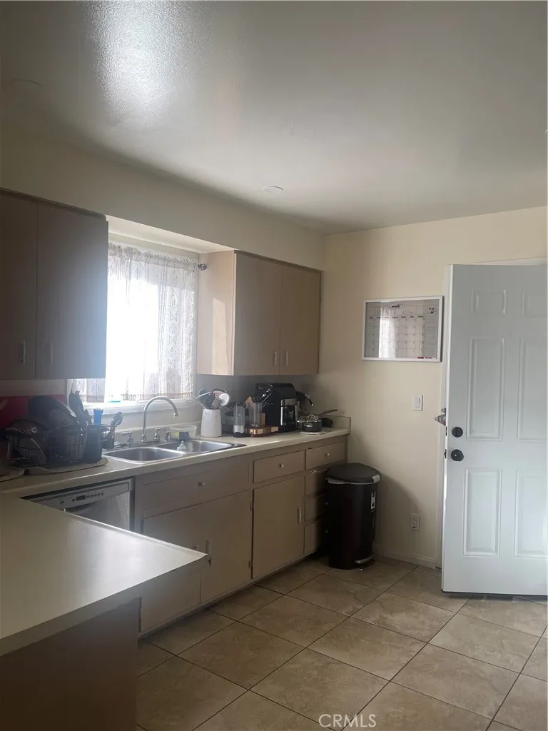 51973 Ida, Cabazon, California 92230 home-pic-5