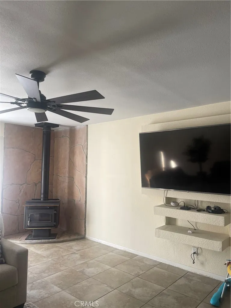 51973 Ida, Cabazon, California 92230 home-pic-12