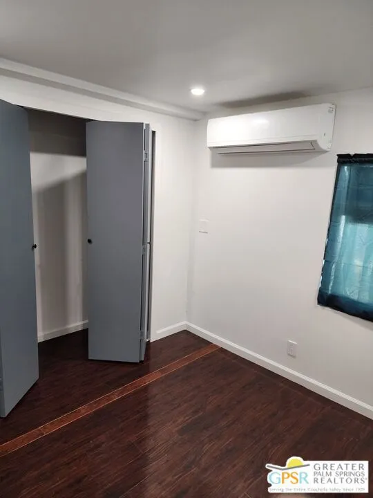 1st bedroom closet