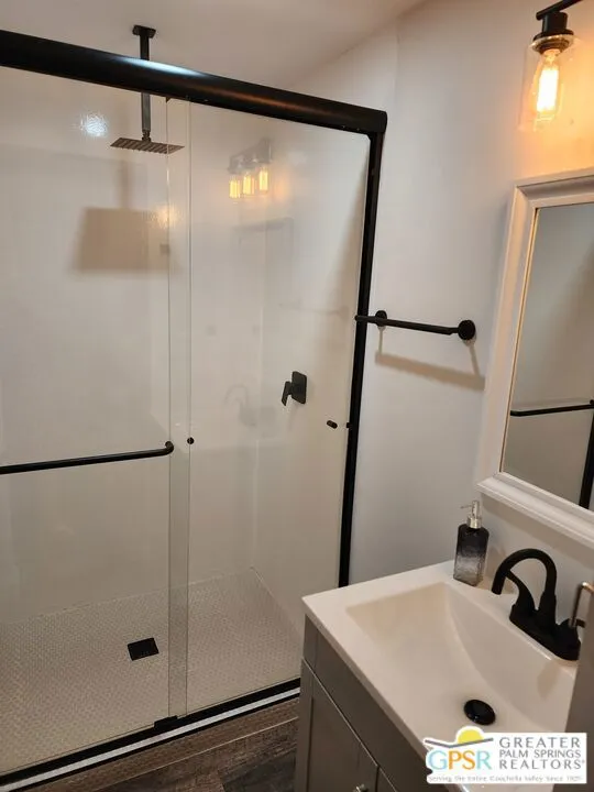 Guest Shower