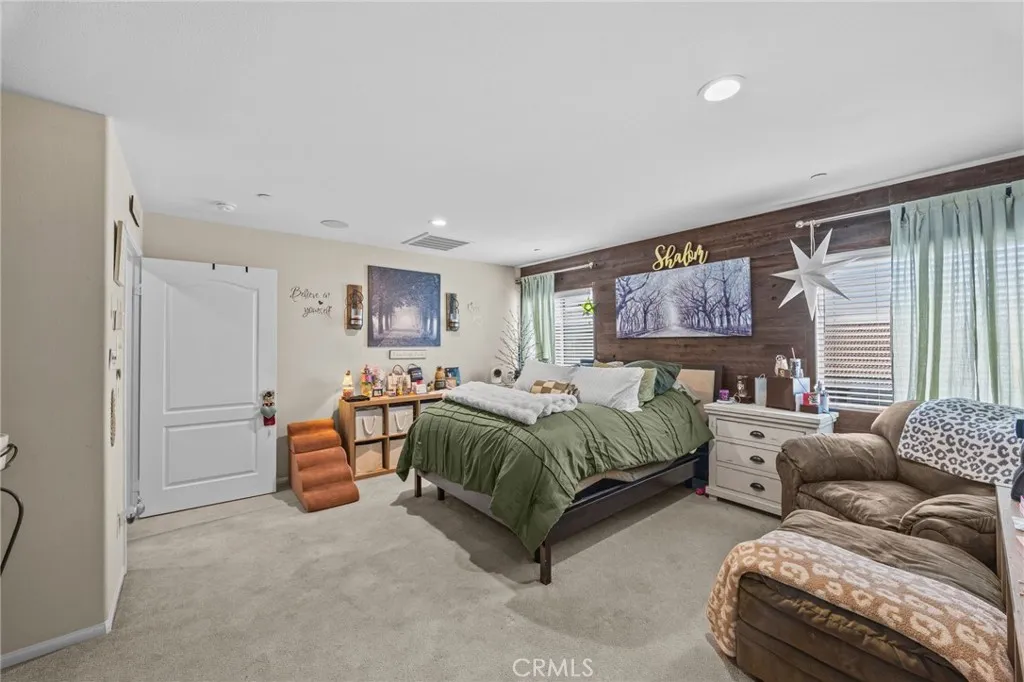 12054 Knight Court, Victorville, California 92392 home-pic-11