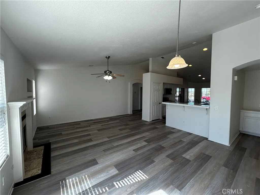36996 Pomerol Loop, Winchester, California 92596 home-pic-6