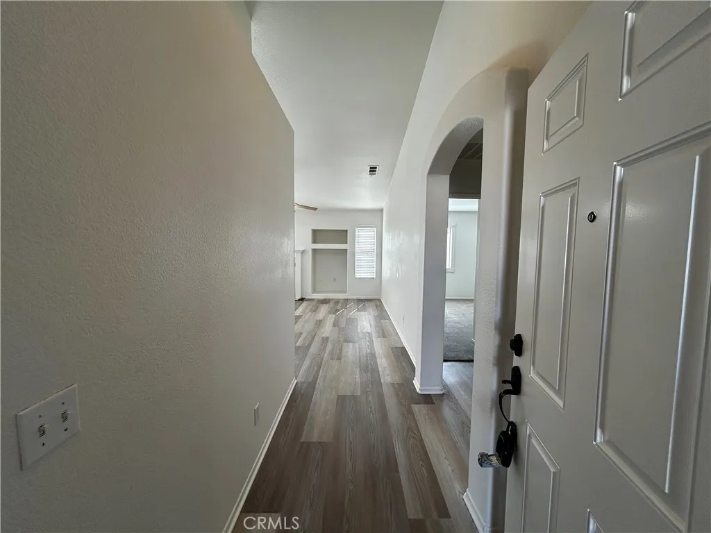 36996 Pomerol Loop, Winchester, California 92596 home-pic-2