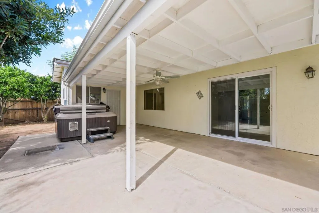 741 Rossiter Lane, Fallbrook, California 92028 home-pic-36