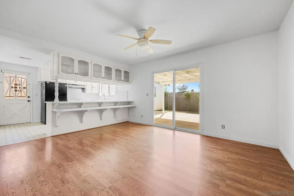 741 Rossiter Lane, Fallbrook, California 92028 home-pic-12