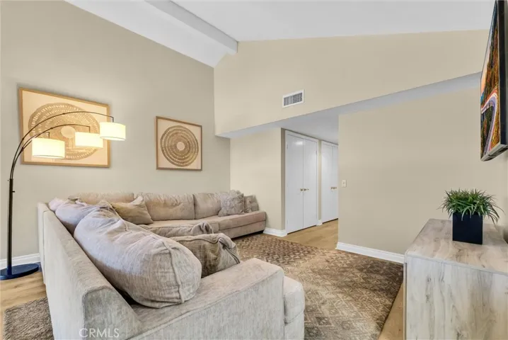 6437 E Calle Del Norte, Anaheim Hills, California 92807