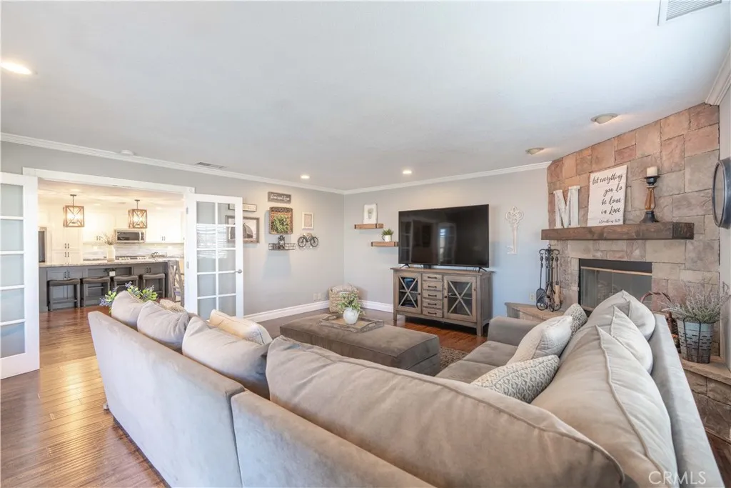 4611 Myra, Cypress, California 90630 home-pic-21