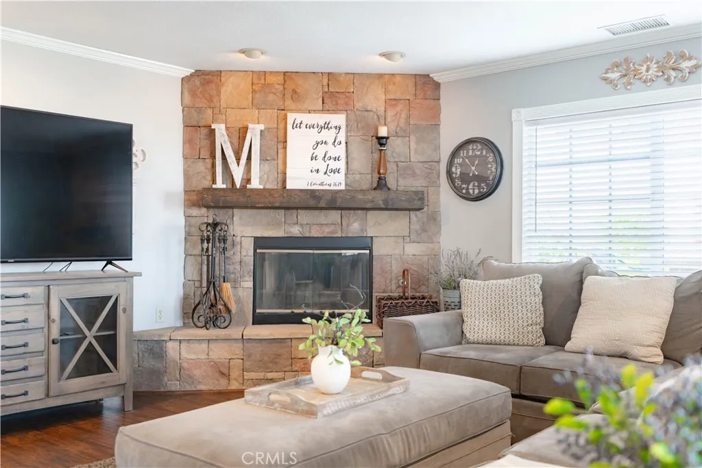 4611 Myra, Cypress, California 90630 home-pic-24