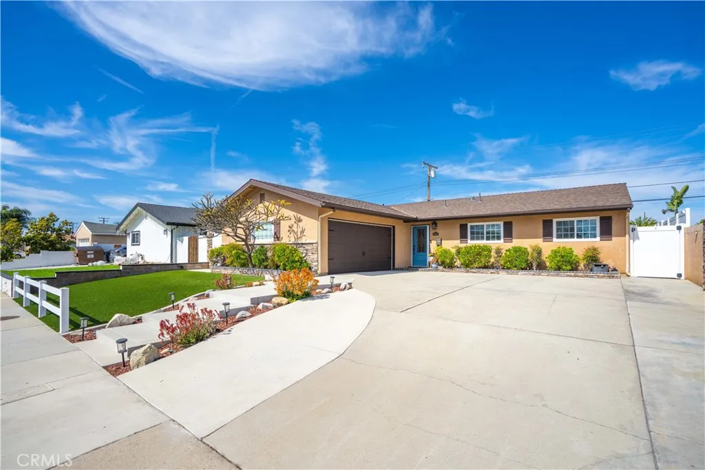 4611 Myra, Cypress, California 90630 home-pic-5