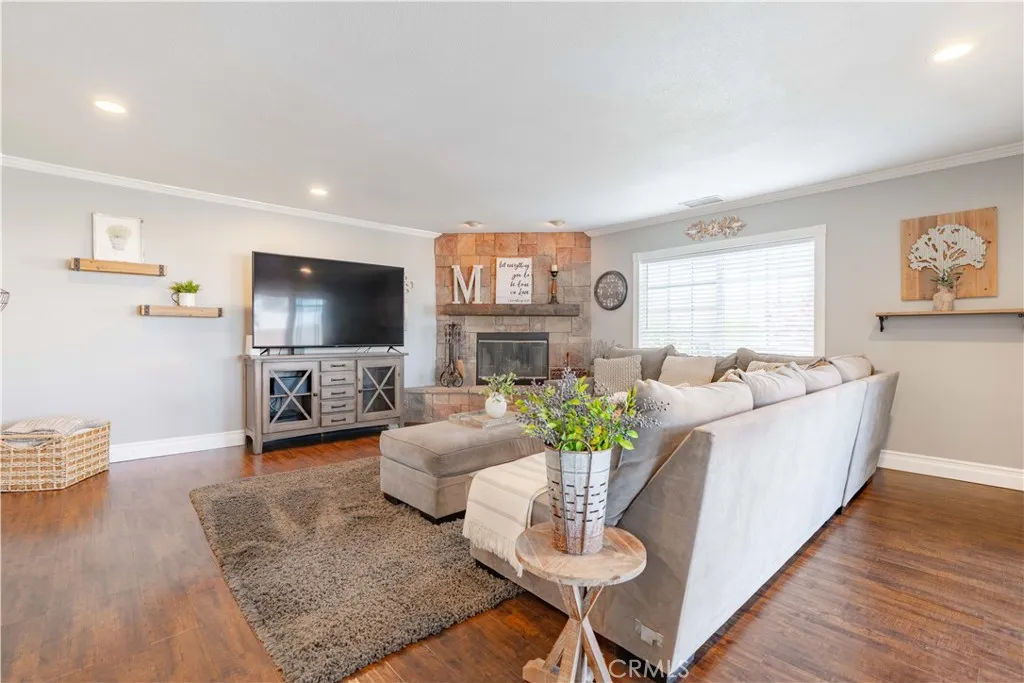 4611 Myra, Cypress, California 90630 home-pic-25