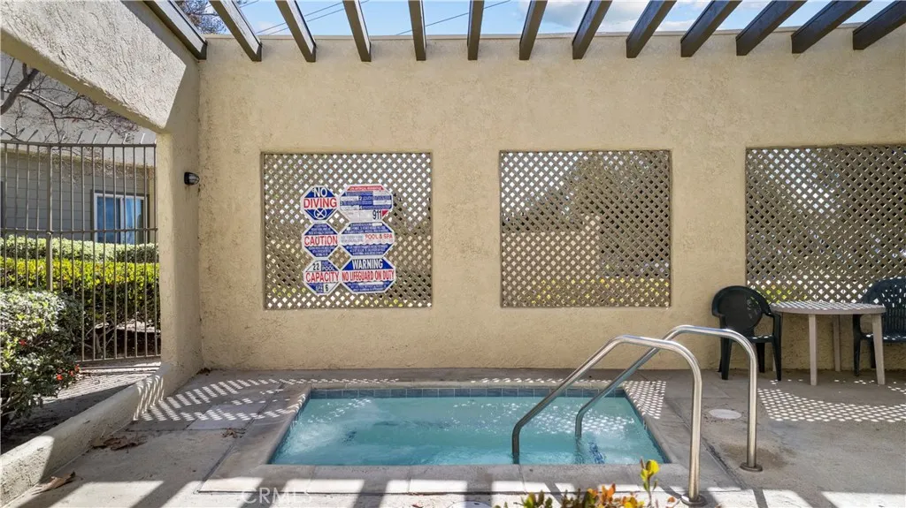 3264 Darby, Simi Valley, California 93063 home-pic-39