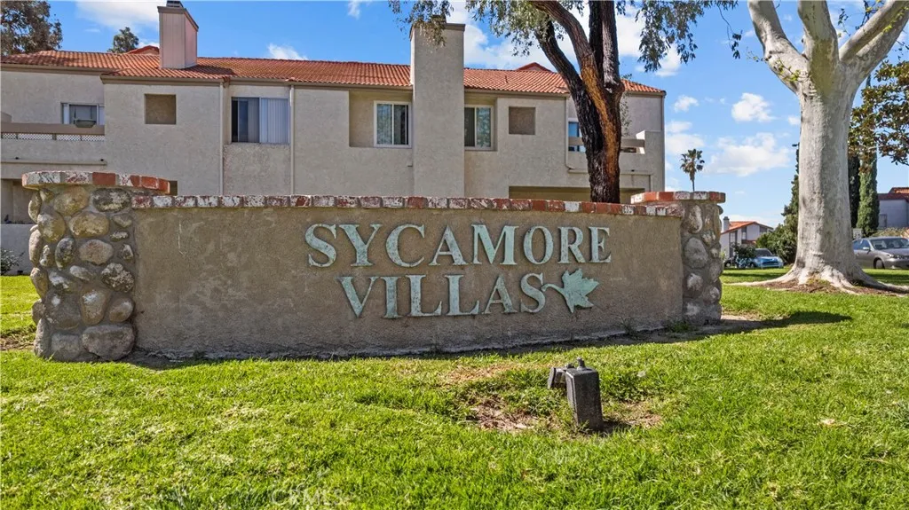 3264 Darby, Simi Valley, California 93063 home-pic-41