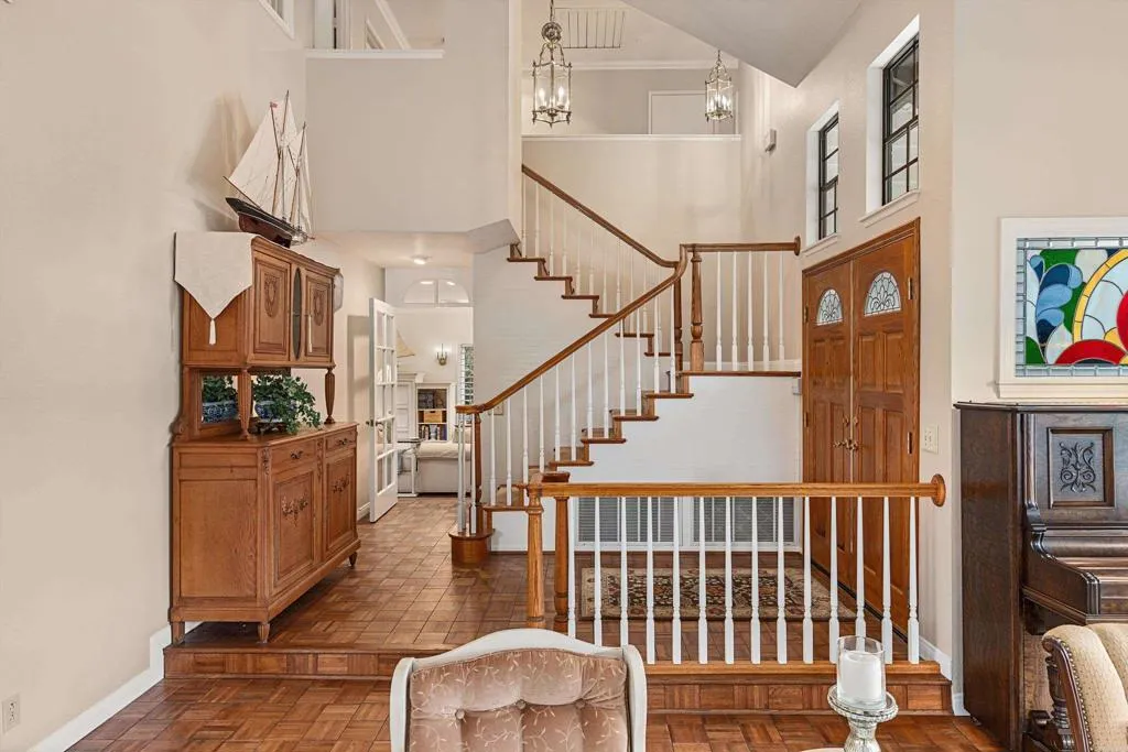 Entry and Stairway