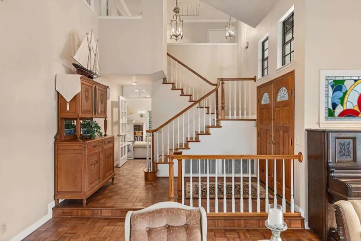 Entry and Stairway