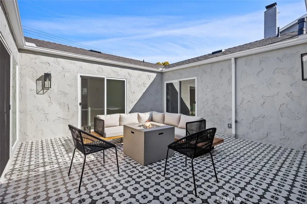 16342 Gentry, Huntington Beach, California 92647 home-pic-31