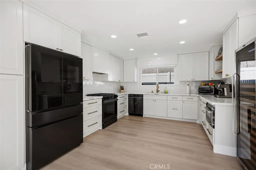 16342 Gentry, Huntington Beach, California 92647 home-pic-14