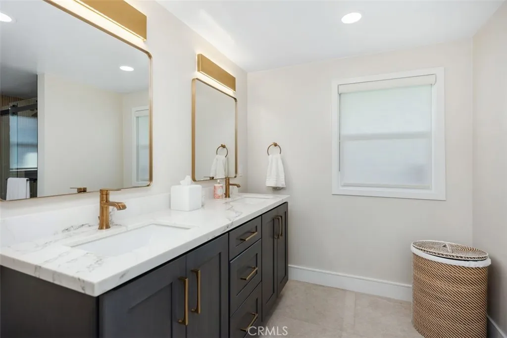 16342 Gentry, Huntington Beach, California 92647 home-pic-27