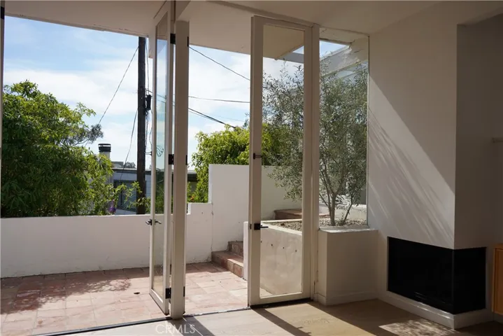 1035 Dyer Place, Laguna Beach, California 92651