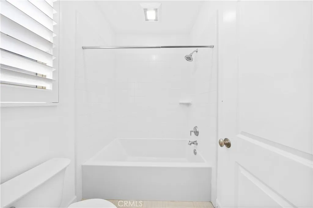 230 Shelbourne, Irvine, California 92620 home-pic-25