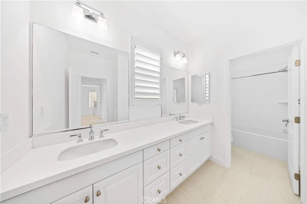 230 Shelbourne, Irvine, California 92620 home-pic-24