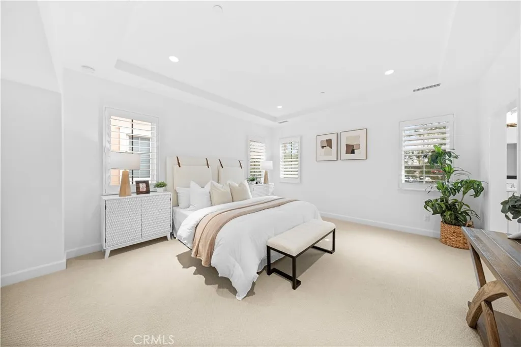 230 Shelbourne, Irvine, California 92620 home-pic-13