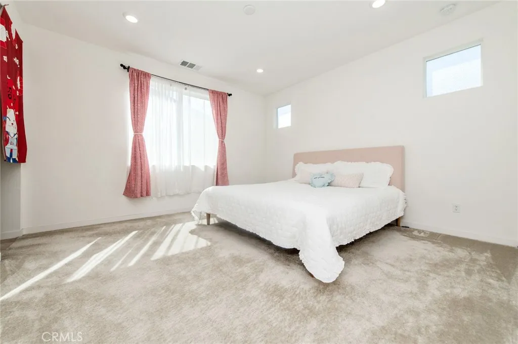 3675 S Nexa Paseo, Ontario, California 91761 home-pic-22