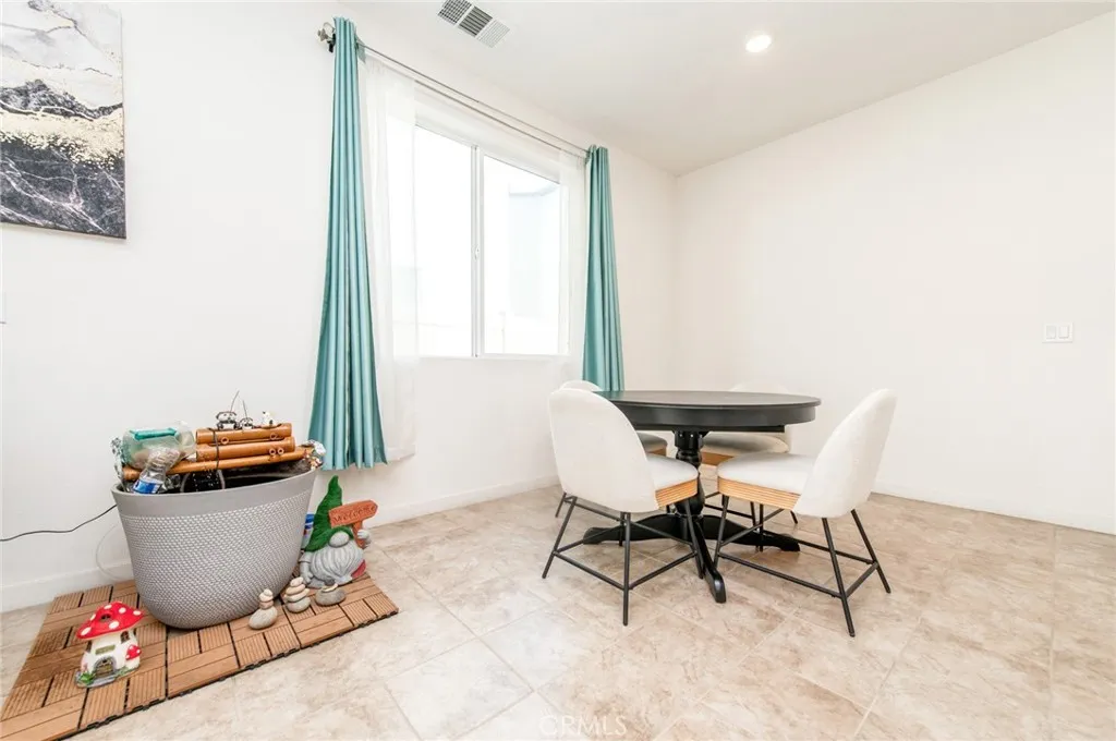 3675 S Nexa Paseo, Ontario, California 91761 home-pic-7