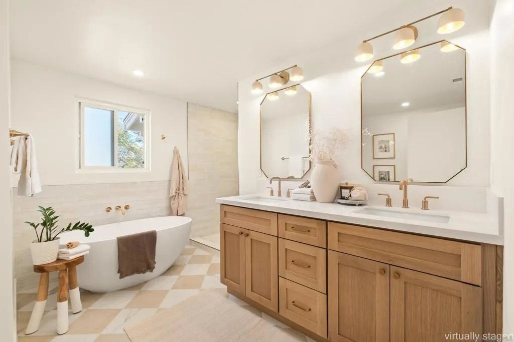 14334 Sandown Ct, Poway, California 92064 home-pic-14