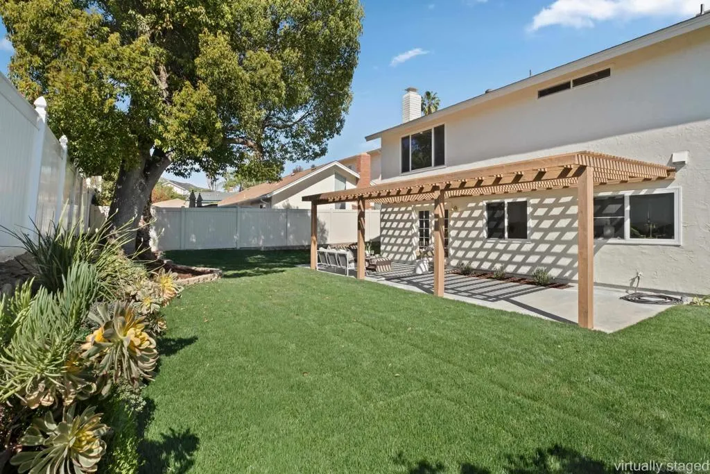 14334 Sandown Ct, Poway, California 92064 home-pic-25
