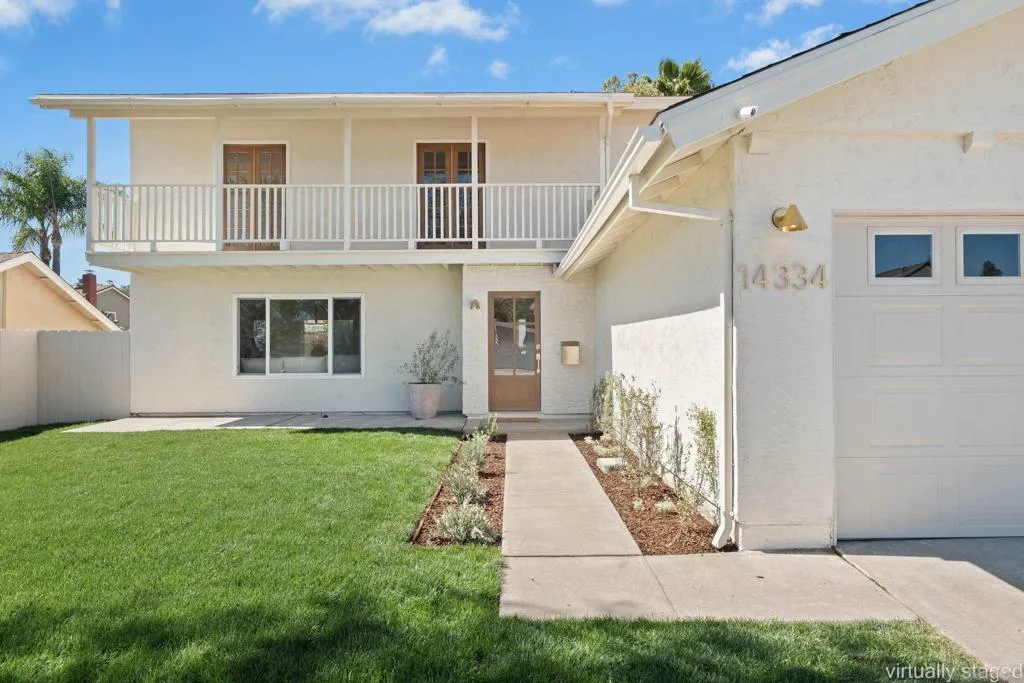 14334 Sandown Ct, Poway, California 92064 home-pic-1
